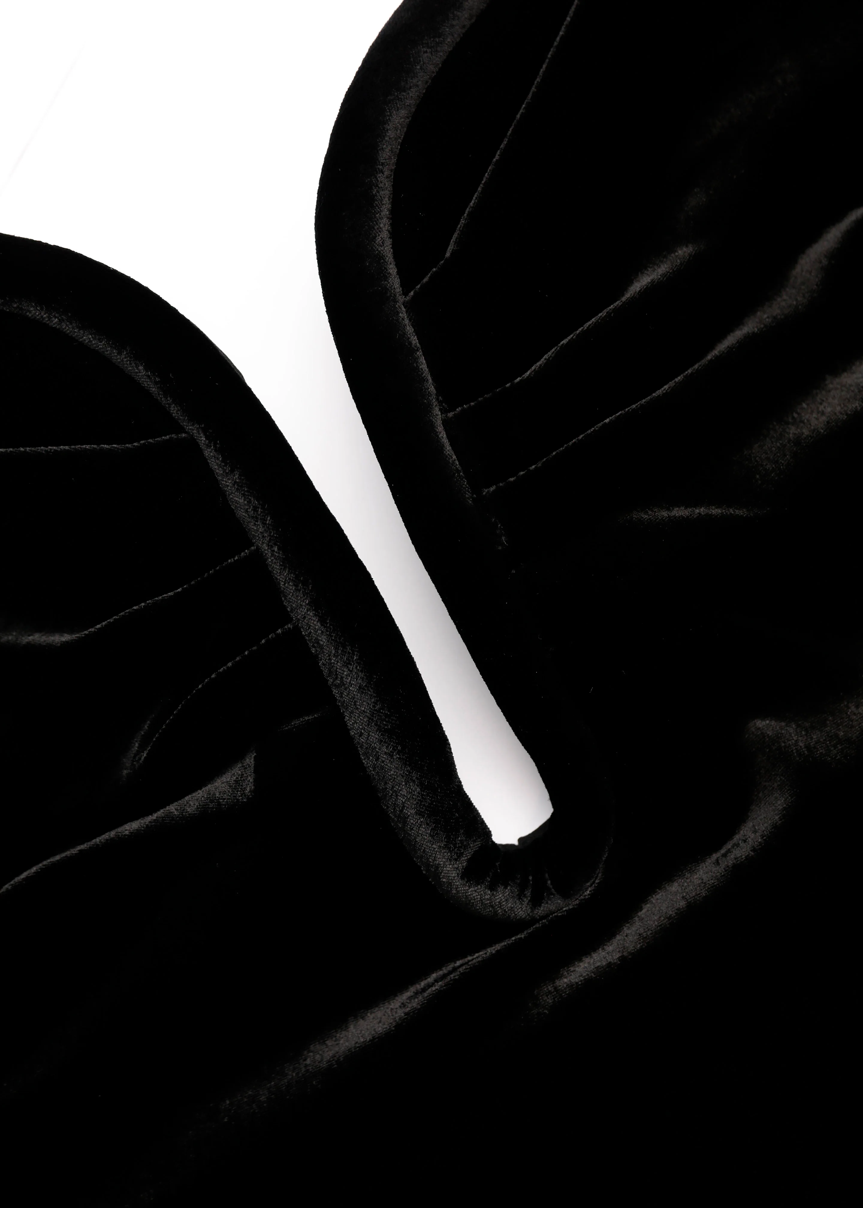 Plunge Neck Velvet Midi Dress - Image 5