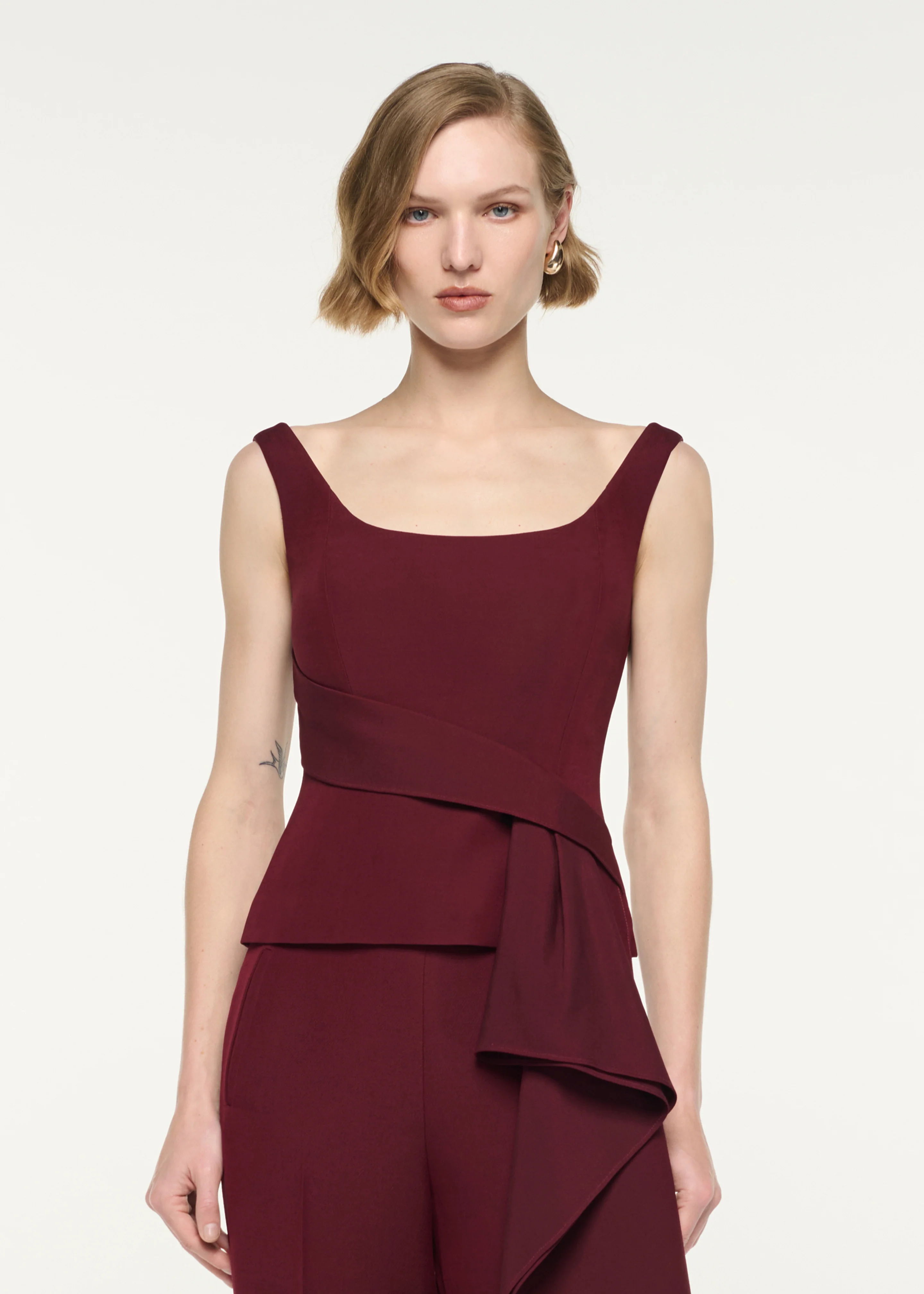 Wide Strap Fitted Drape Top - Image 4